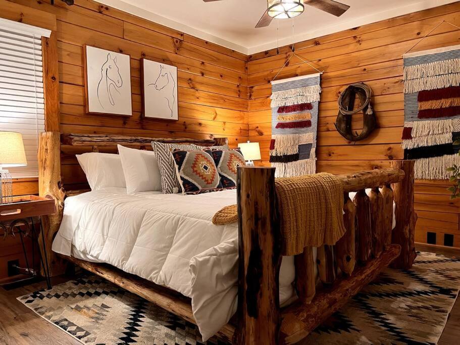 The Horse Cabin At Natural State Cabins Morning Star Εξωτερικό φωτογραφία